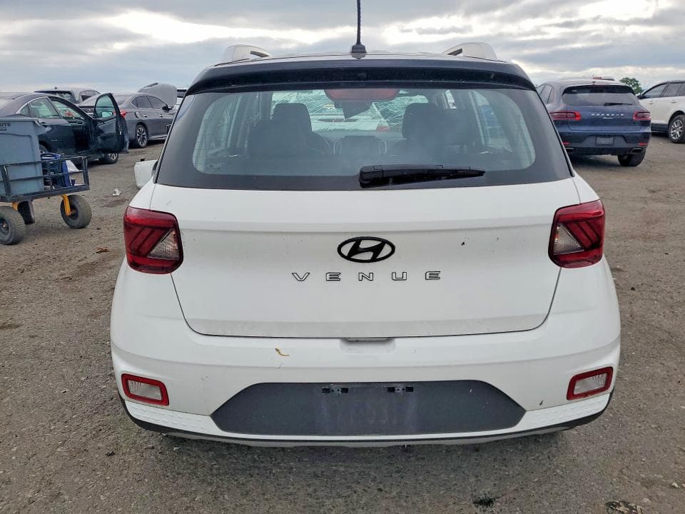 2023 HYUNDAI VENUE LIMITED 6