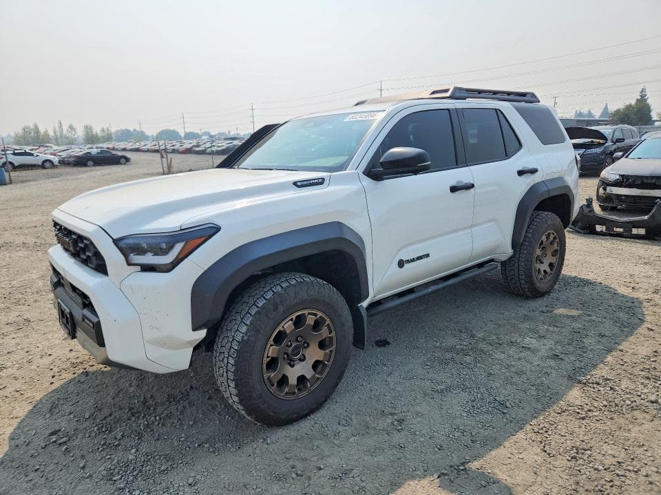 2025 TOYOTA 4RUNNER TRAILHUNTER HV - 1