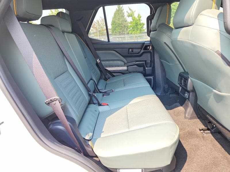2025 TOYOTA 4RUNNER TRAILHUNTER HV 11