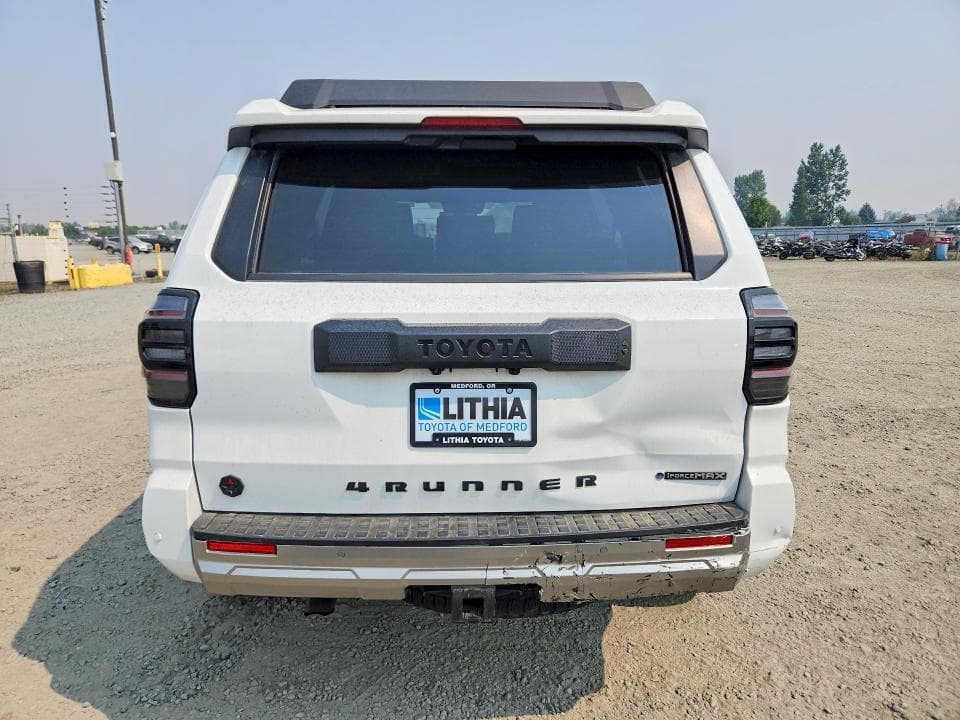 2025 TOYOTA 4RUNNER TRAILHUNTER HV 6