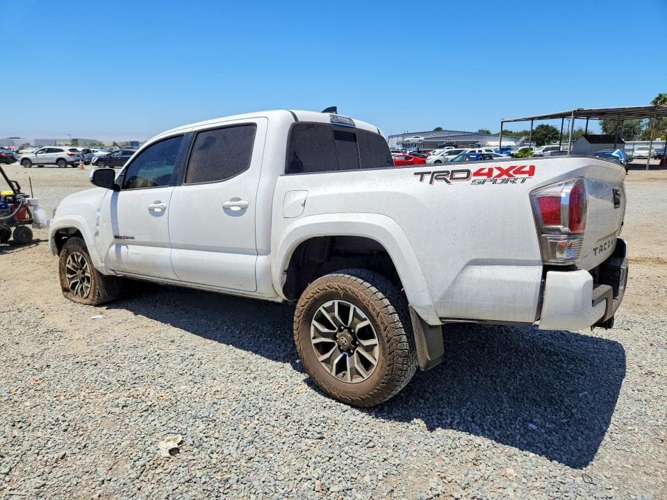 2023 TOYOTA TACOMA TRD SPORT 2