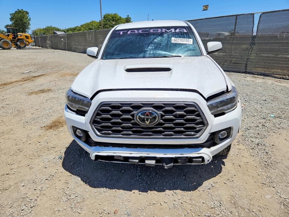 2023 TOYOTA TACOMA TRD SPORT 5