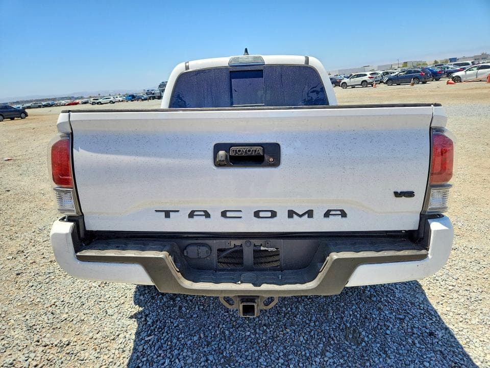 2023 TOYOTA TACOMA TRD SPORT 6