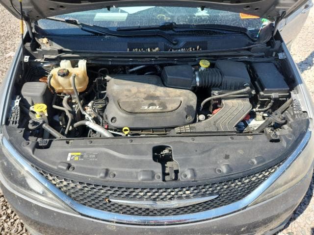 2018 CHRYSLER PACIFICA TOURING L 12