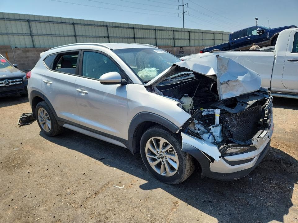 2018 HYUNDAI TUCSON SEL SEL 4