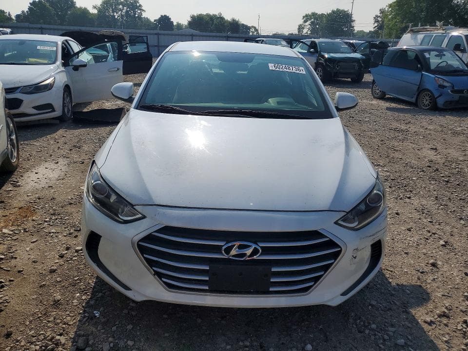 2017 HYUNDAI ELANTRA SE 5