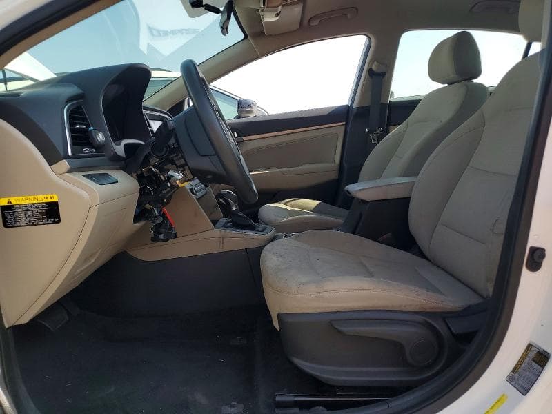 2017 HYUNDAI ELANTRA SE 7