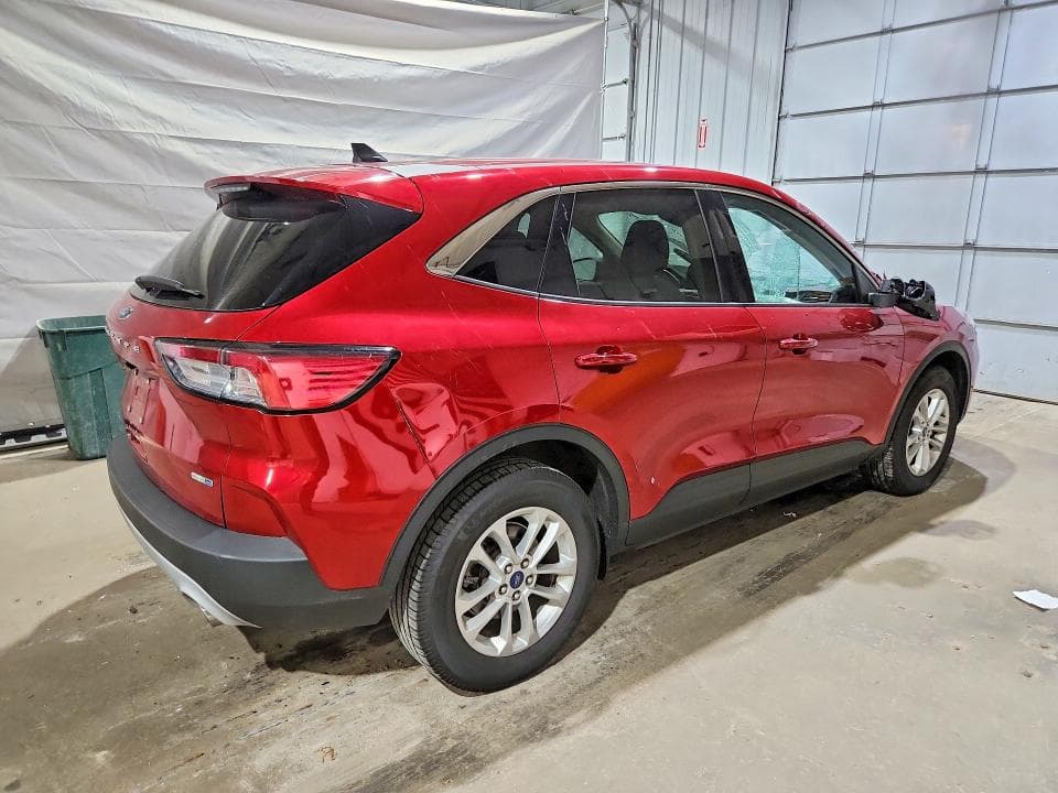 2020 FORD ESCAPE SE SE 3