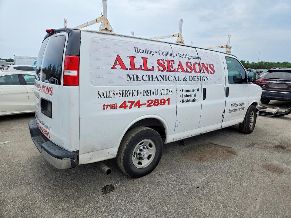 2017 CHEVROLET EXPRESS G2500 3