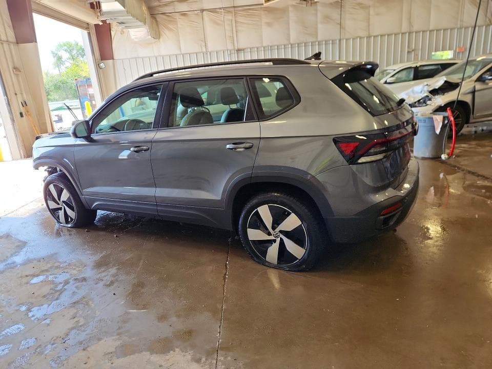 2025 VOLKSWAGEN TAOS S 2