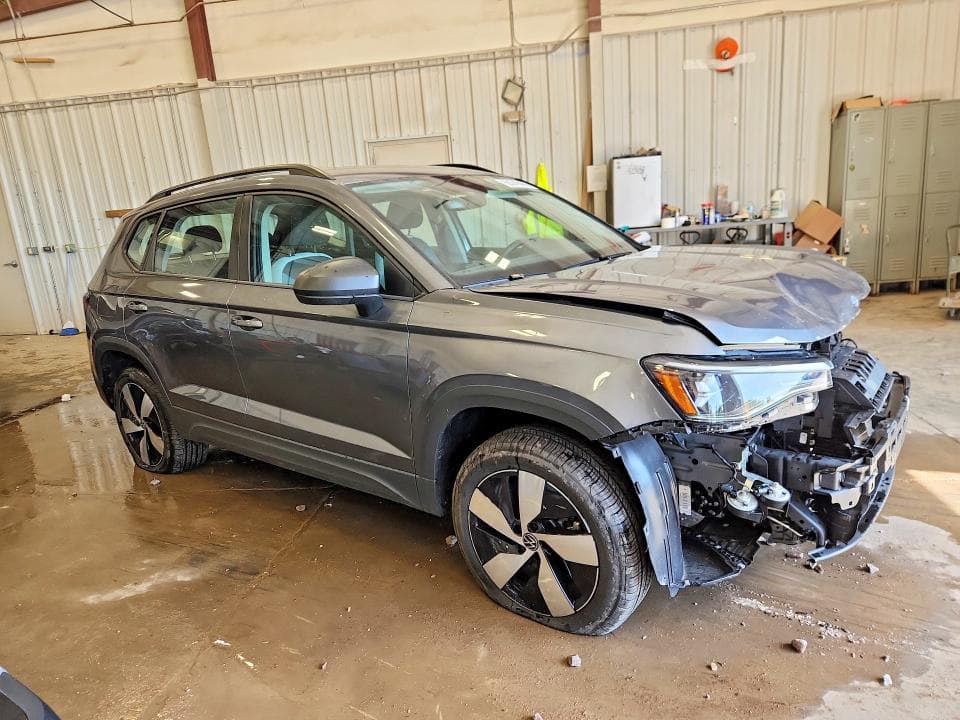 2025 VOLKSWAGEN TAOS S 4