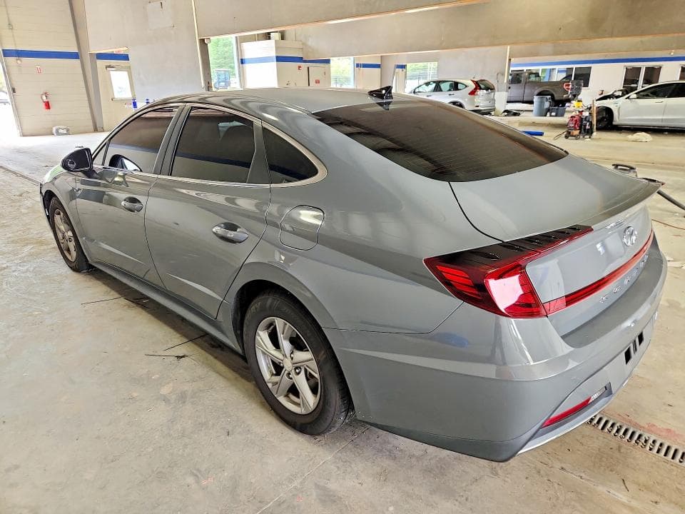 2021 HYUNDAI SONATA SE 2