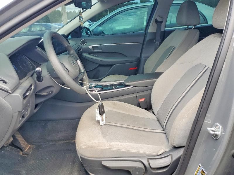 2021 HYUNDAI SONATA SE 7