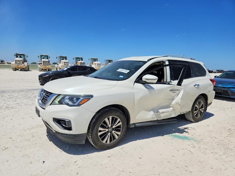 2017 NISSAN PATHFINDER SL - 1