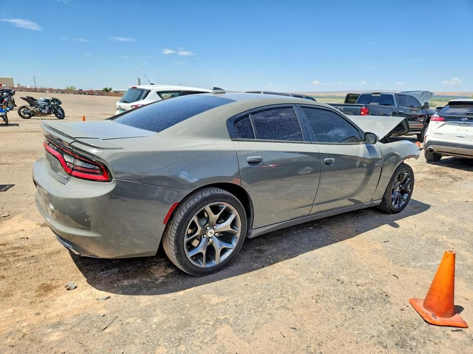 2017 DODGE CHARGER SXT 3