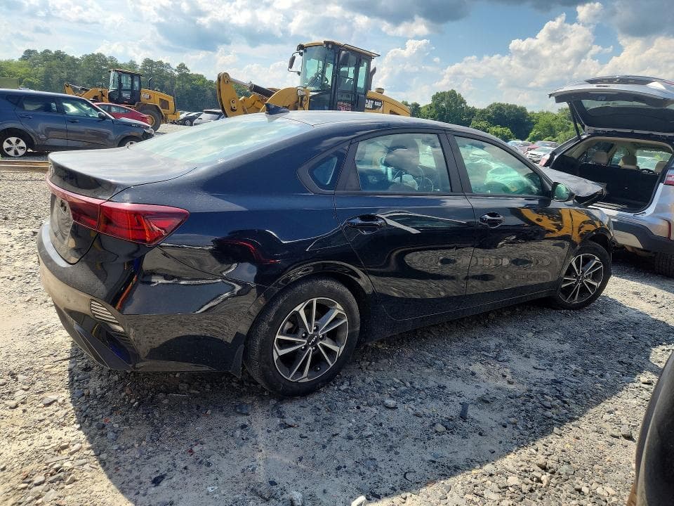 2024 KIA FORTE LXS 3
