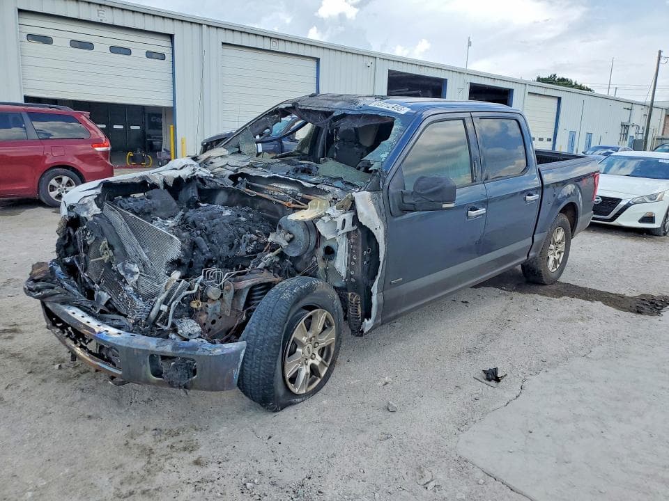 2017 FORD F150 SUPERCREW - 1