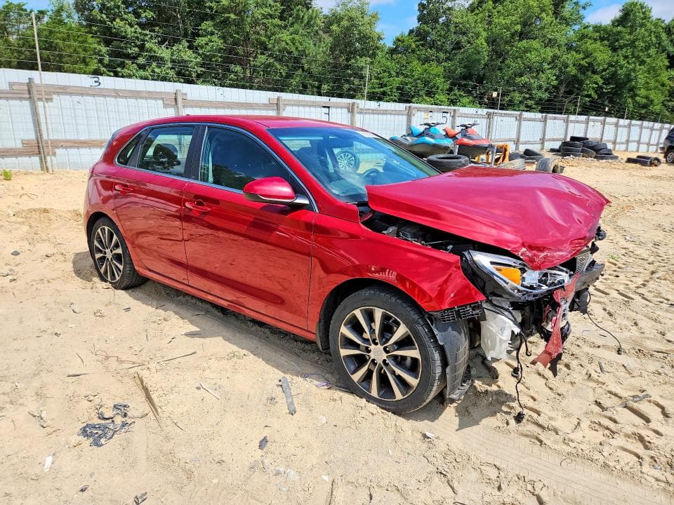 2019 HYUNDAI ELANTRA GT BASE 4
