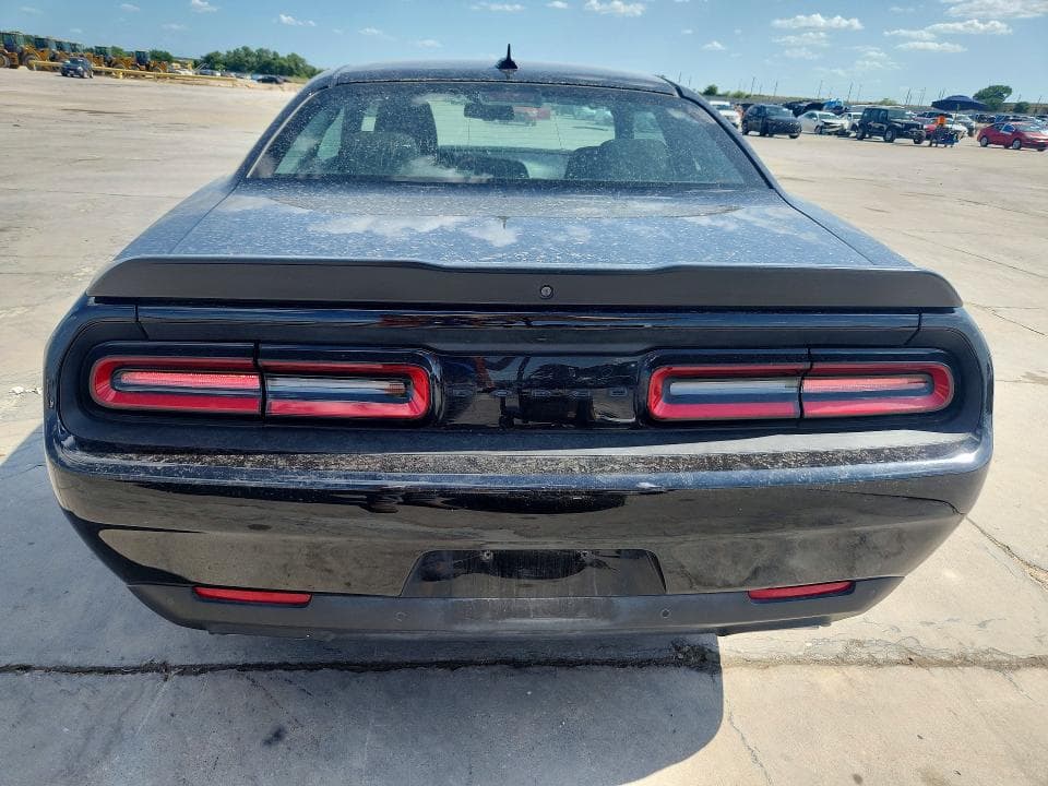 2023 DODGE CHALLENGER R/T 6