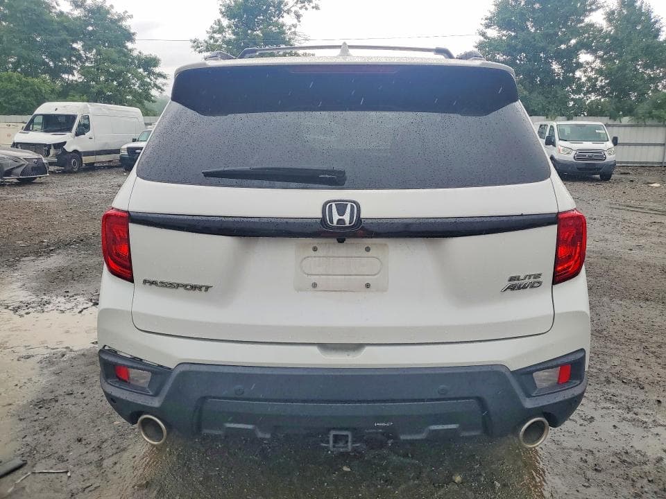 2023 HONDA PASSPORT ELITE 6