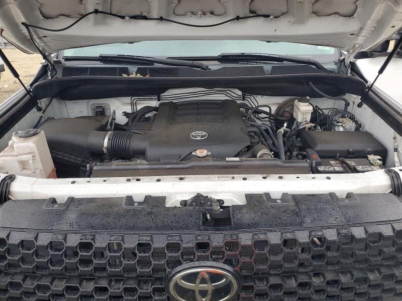 2021 TOYOTA TUNDRA SR 11