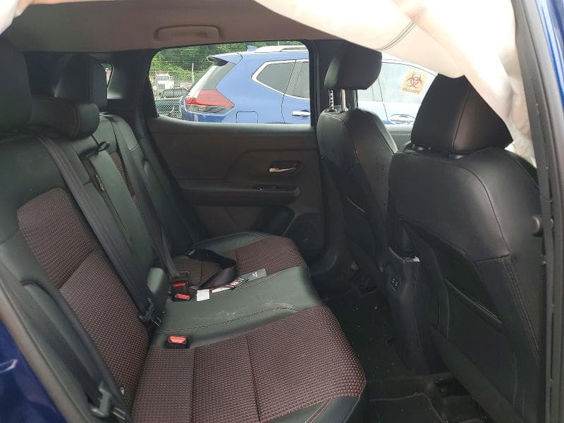 2025 NISSAN KICKS SR 11