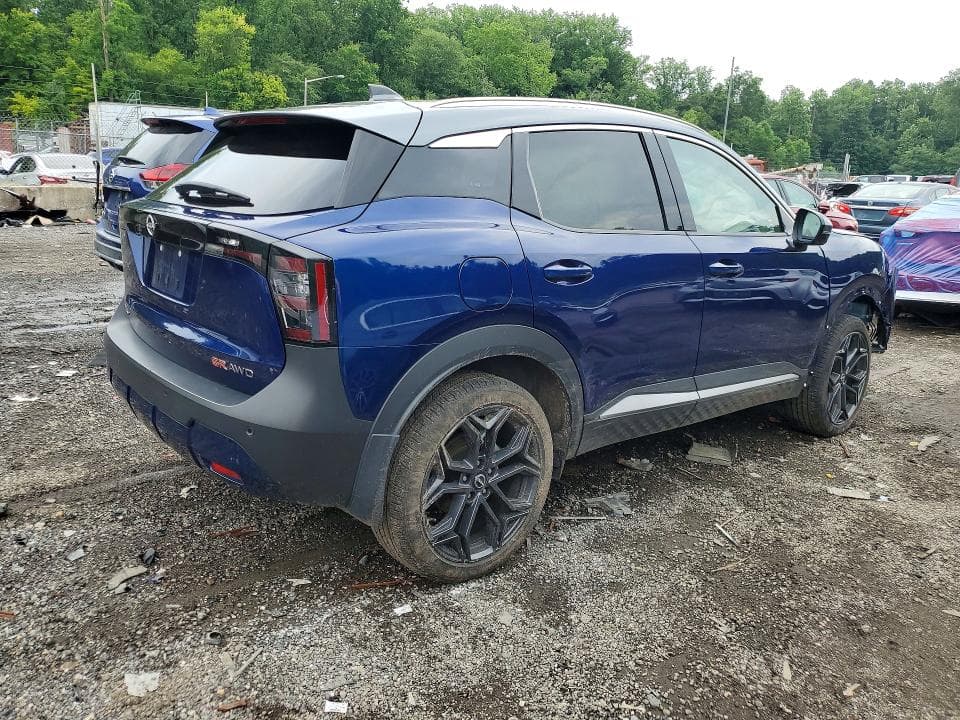 2025 NISSAN KICKS SR 3