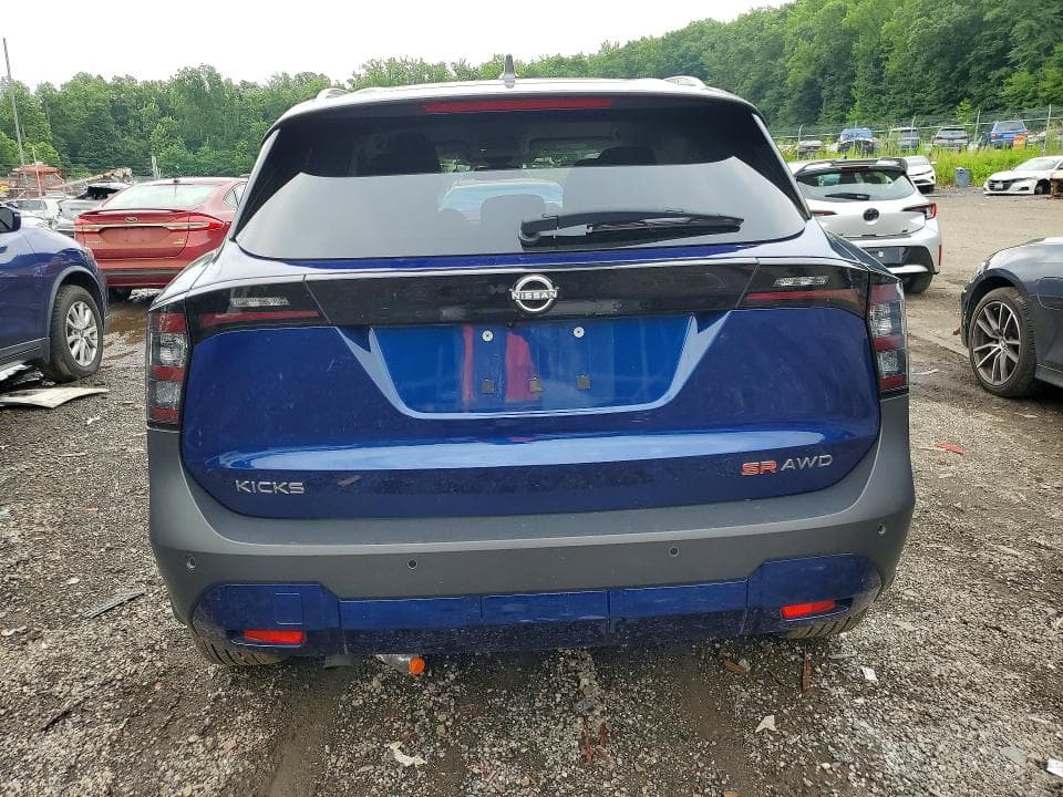 2025 NISSAN KICKS SR 6