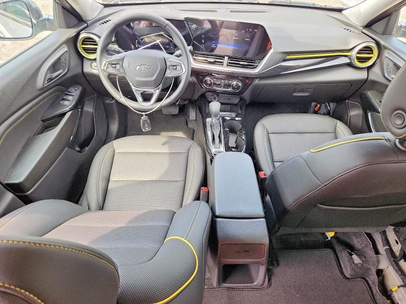 2026 CHEVROLET TRAX ACTIV 8