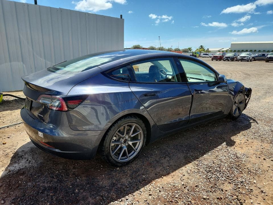 2022 TESLA MODEL 3 3