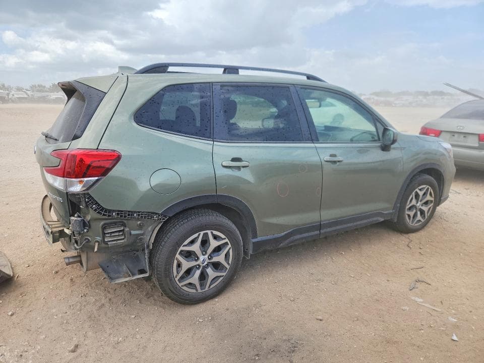 2019 SUBARU FORESTER PREMIUM 3