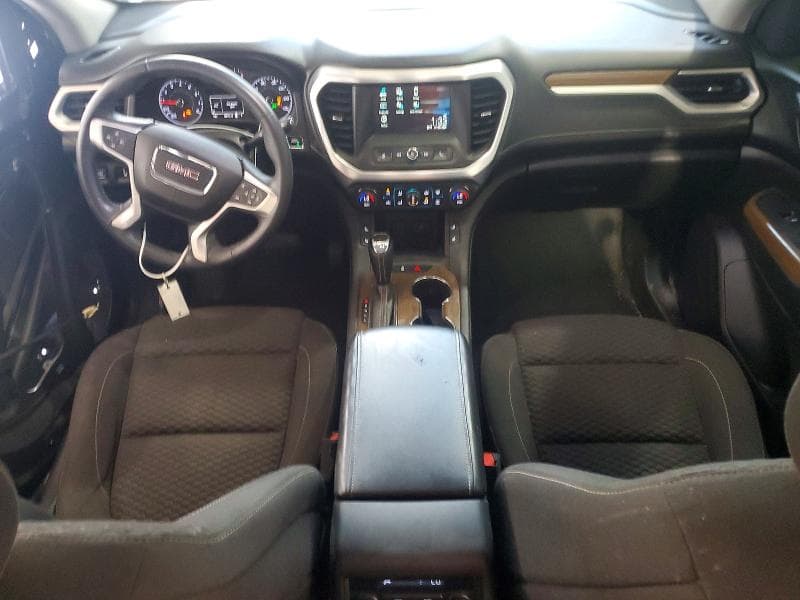2017 GMC ACADIA SLE 8