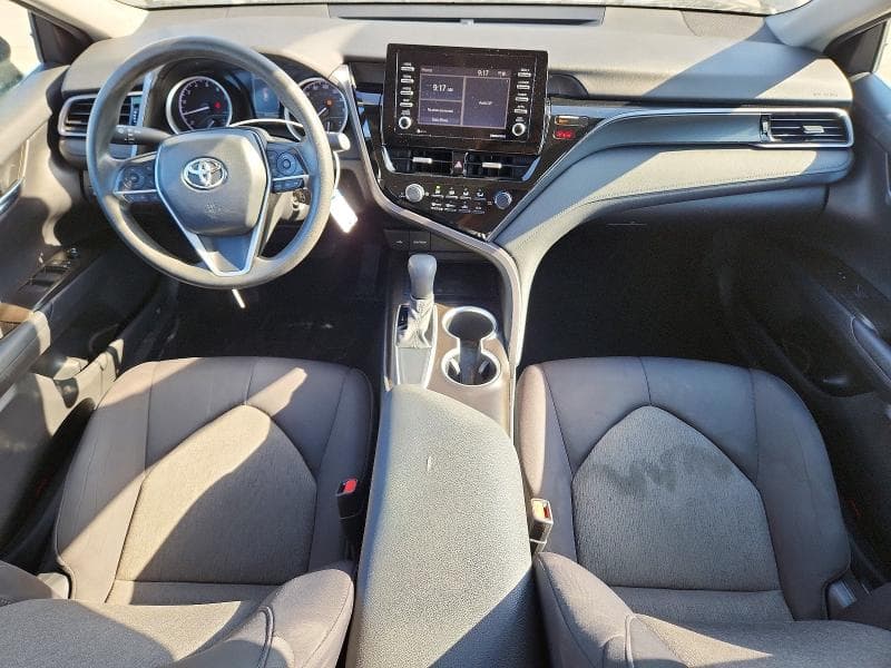 2021 TOYOTA CAMRY LE 8
