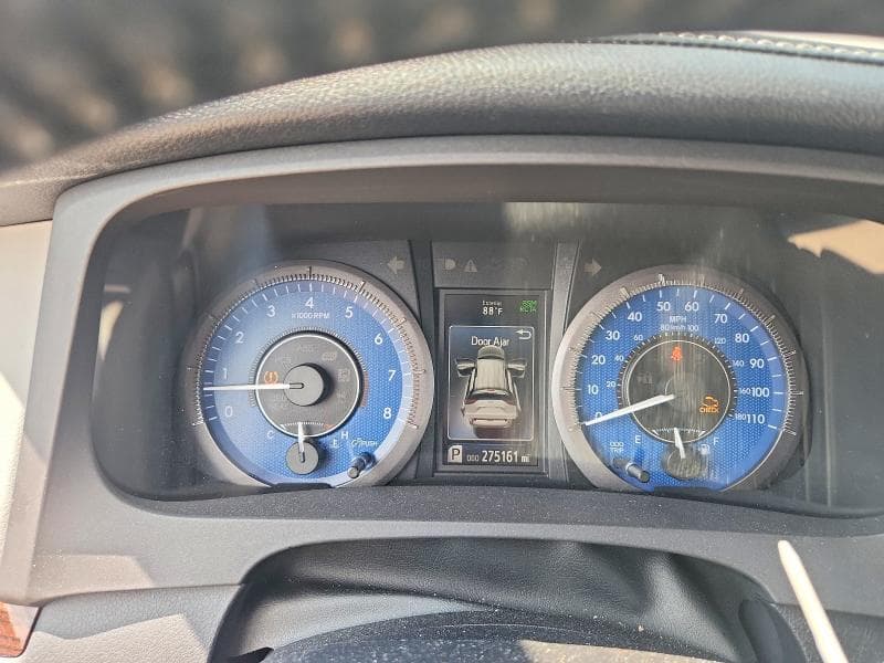 2018 TOYOTA SIENNA LIMITED PREMIUM 7-PASSENGER 9