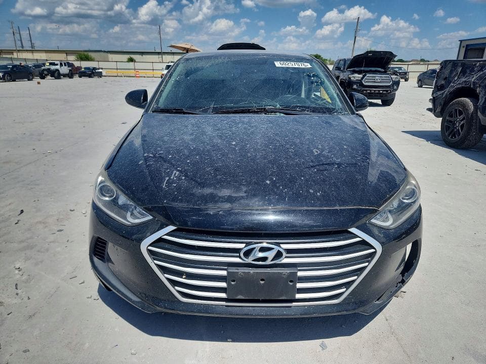 2017 HYUNDAI ELANTRA SE SE 5