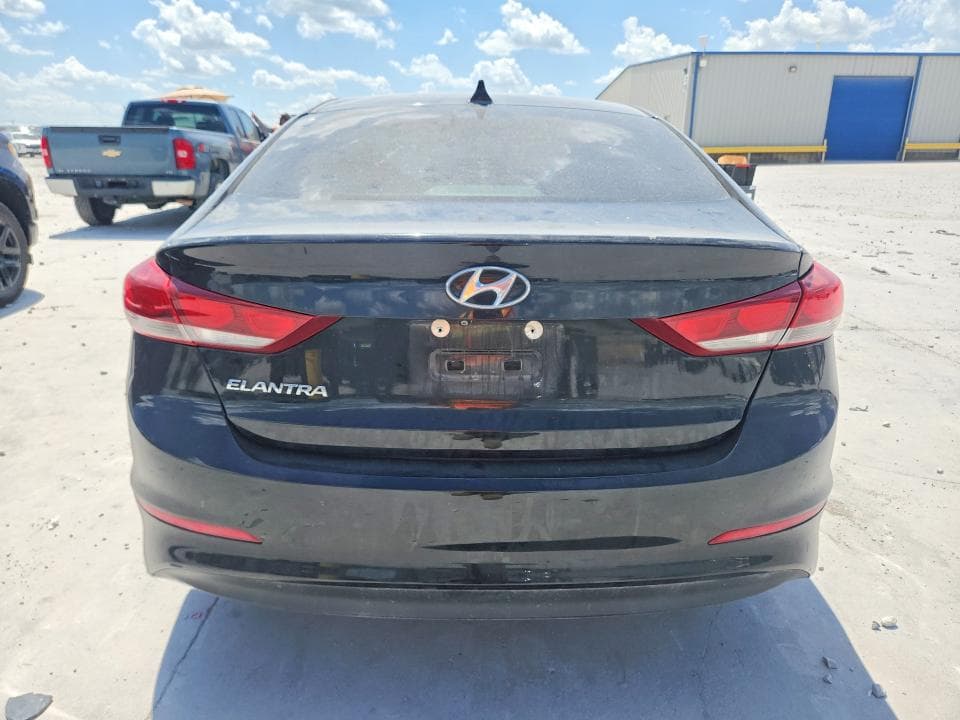 2017 HYUNDAI ELANTRA SE SE 6