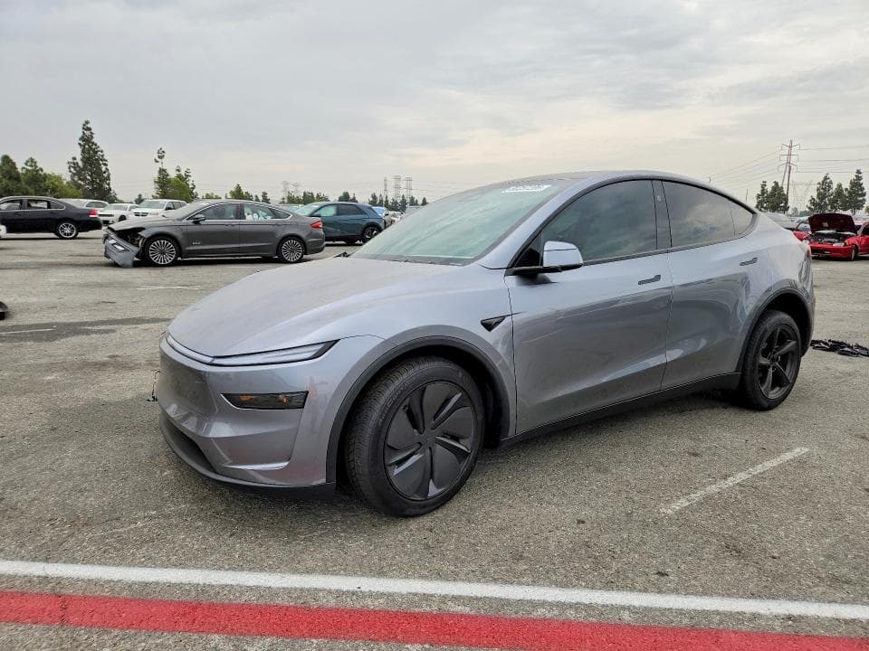 2026 TESLA MODEL Y - 1