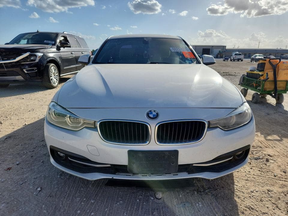 2018 BMW 330 I 5