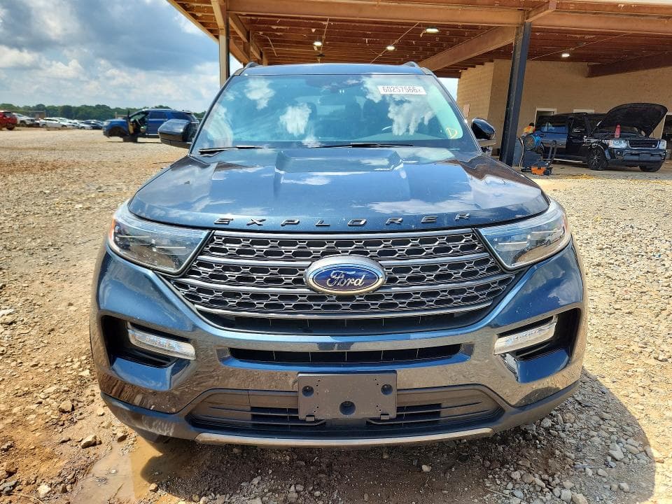 2024 FORD EXPLORER XLT 5