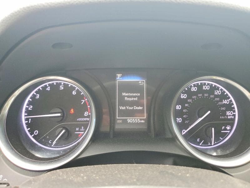2018 TOYOTA CAMRY SE SE 9
