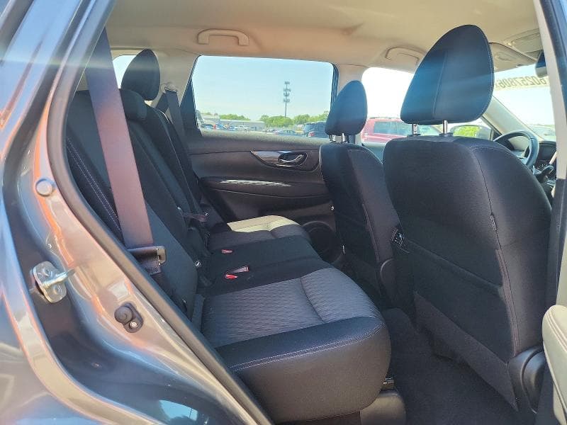 2020 NISSAN ROGUE SV 11