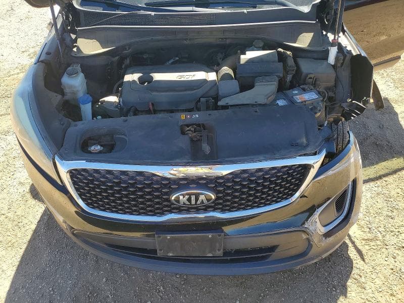 2017 KIA SORENTO LX 11