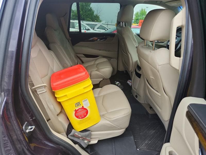 2018 CADILLAC ESCALADE LUXURY 11