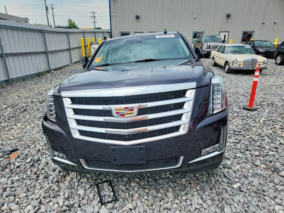 2018 CADILLAC ESCALADE LUXURY 5