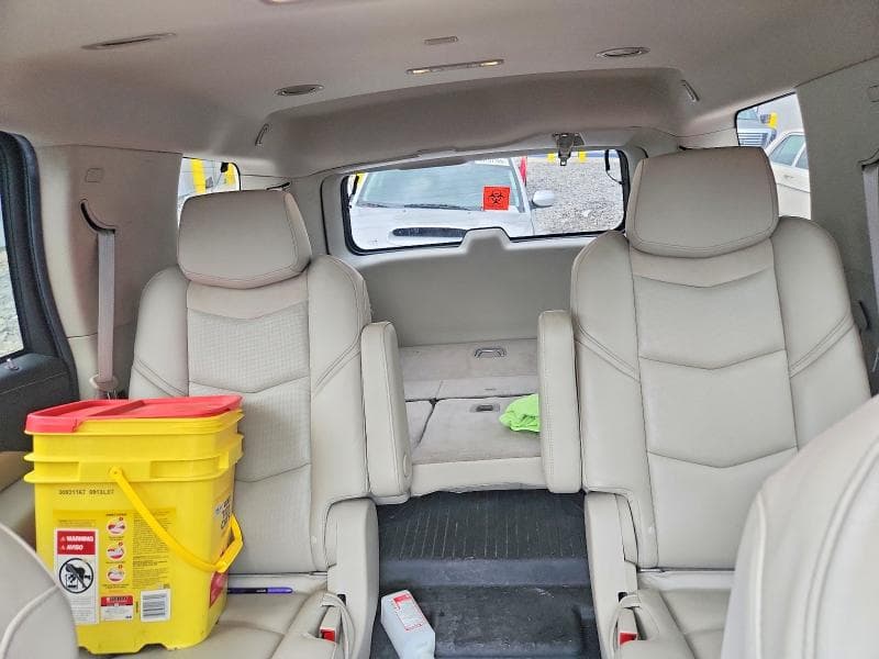 2018 CADILLAC ESCALADE LUXURY 10