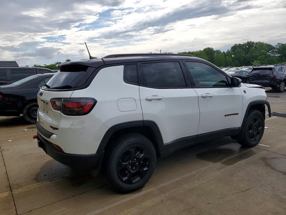 2023 JEEP COMPASS TRAILHAWK 3