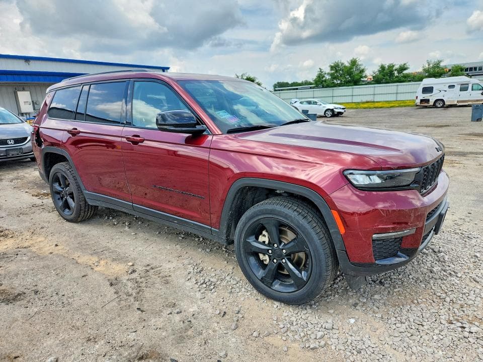 2023 JEEP GRAND CHEROKEE L LIMITED 4
