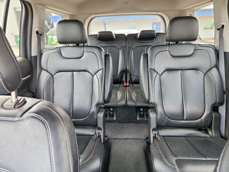 2023 JEEP GRAND CHEROKEE L LIMITED 10