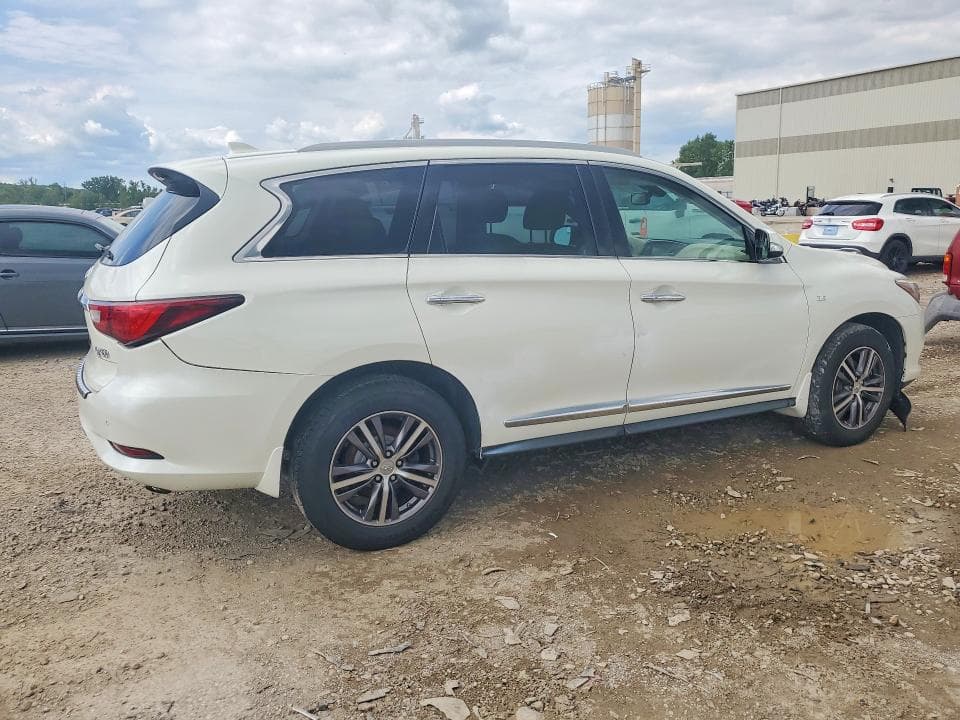 2017 INFINITI QX60 BASE 3