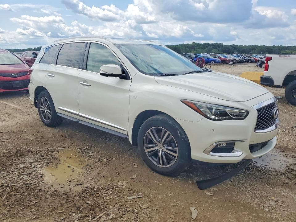 2017 INFINITI QX60 BASE 4